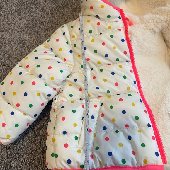 GAP Cream Sherpa Jacket with Colorful Accents - Picture 8 of 10